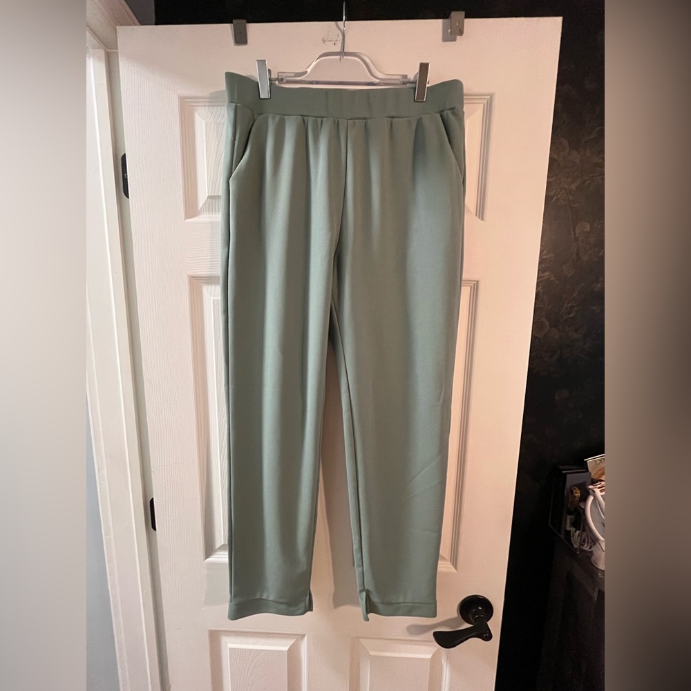 SHEIN Sage Green Woman’s Trousers
